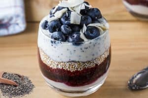 Simple Vegan Protein Chia Pudding: Healthy & Customizable